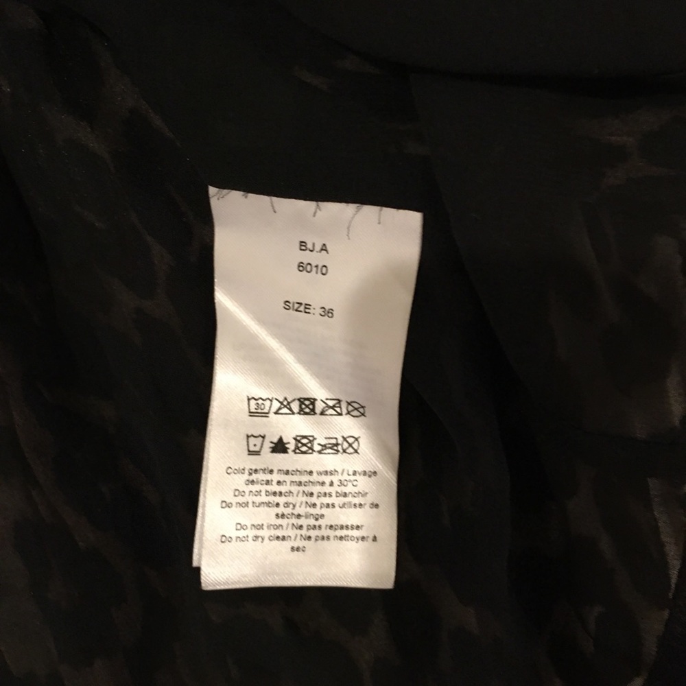 New Ganni plated georgette Leopard Top Blouse size M - Picture 10 of 15